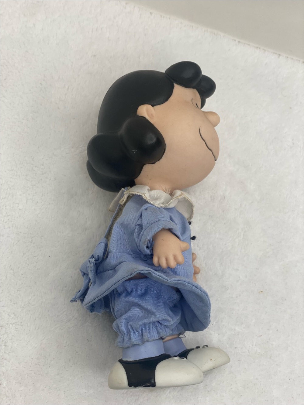 Hallmark Peanuts Gallery Lucy Jointed Porcelain Figurine 8781 Limited Edition - Picture 7 of 11